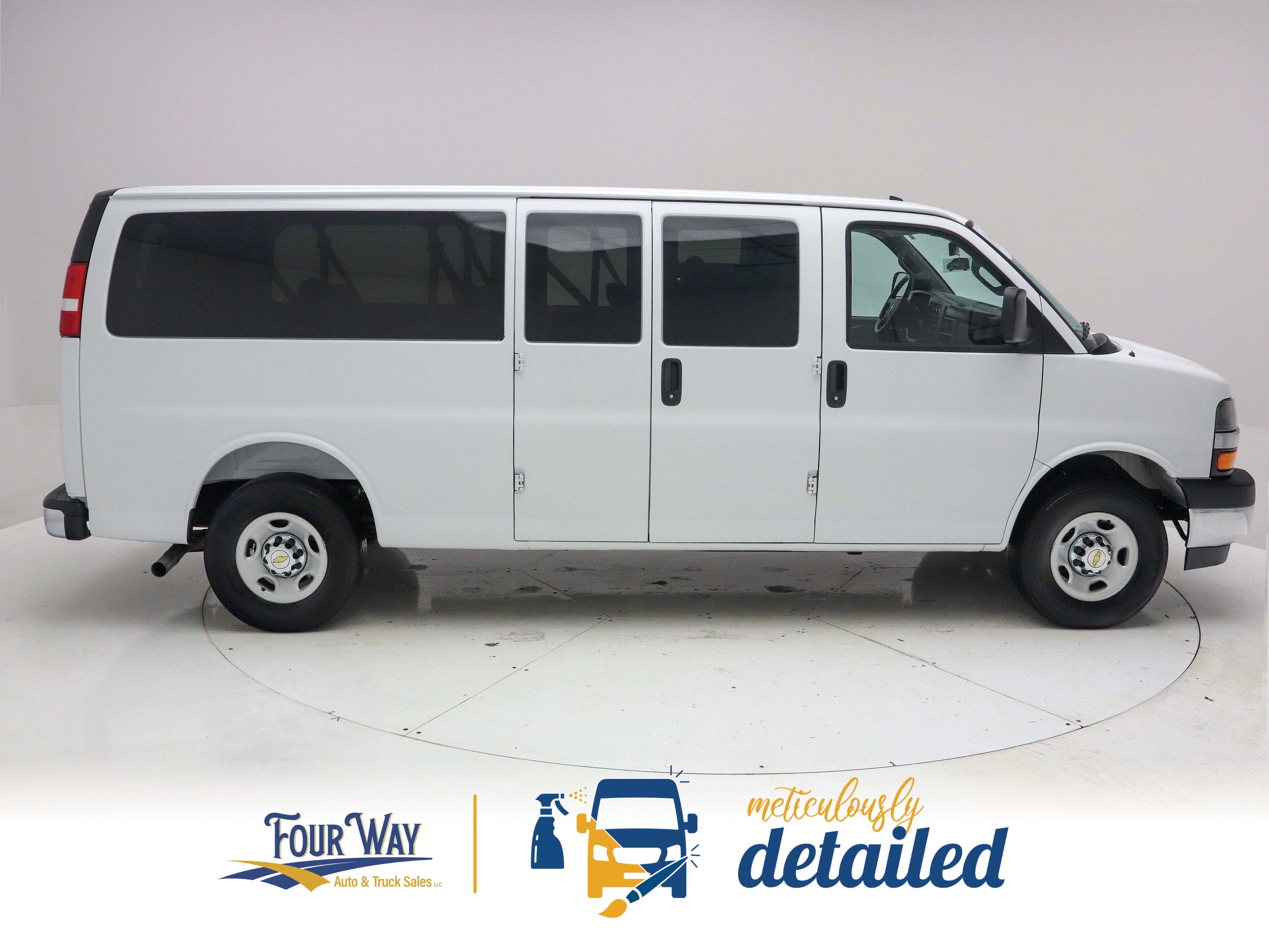 chevrolet express passenger 2025 1GAZGPF74S1102147 image chevrolet express passenger 2025 1GAZGPF74S1102147 image